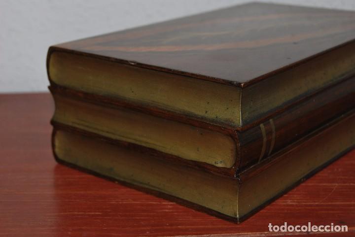Antig&uuml;edades: ANTIGUA CAJA DE MADERA IMITANDO LIBROS - TABAQUERA - Foto 5
