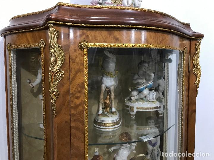 Antig&uuml;edades: Pareja de Vitrinas Royal - Foto 9