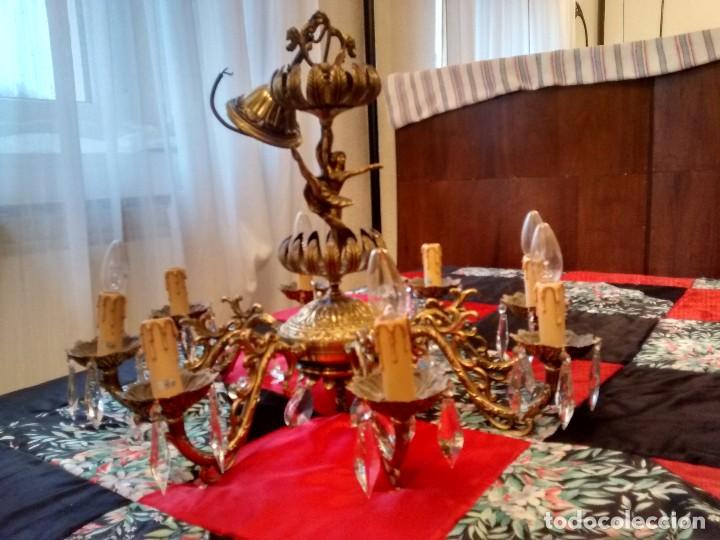 Antig&uuml;edades: Lampara de grandes dimensiones bronce y cristal - Foto 1