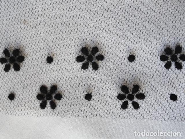 Antig&uuml;edades: BONITA MANTILLA DE TUL. - Foto 3