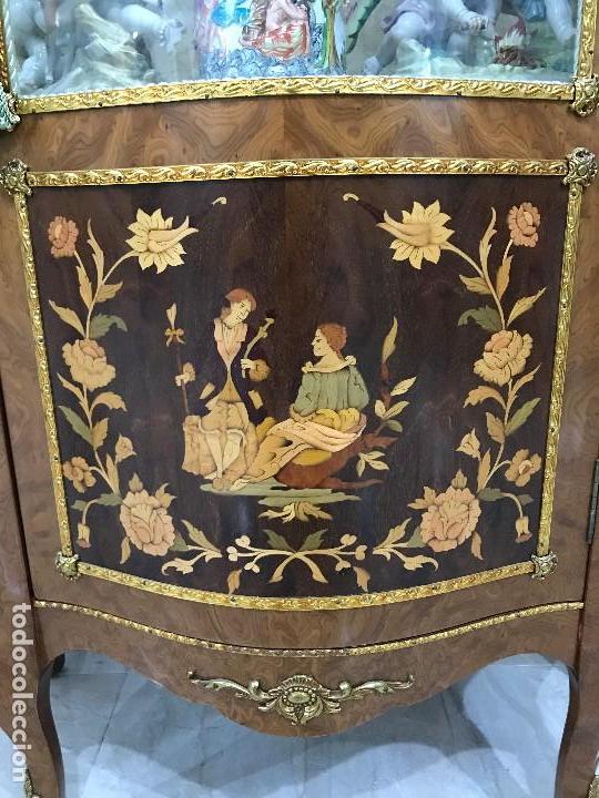 Antig&uuml;edades: Pareja de Vitrinas Royal - Foto 2