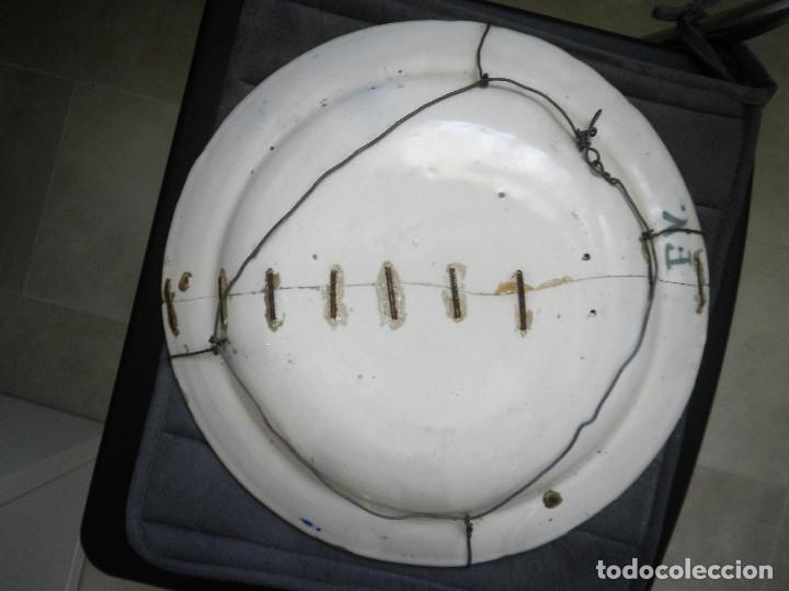 Antig&uuml;edades: Plato de cer&aacute;mica de Manises. - Foto 3