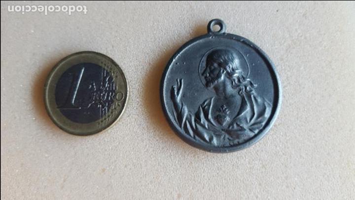 Antig&uuml;edades: Medalla virgen y sagrado coraz&oacute;n - Foto 2