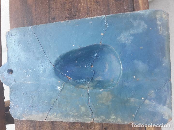 Antig&uuml;edades: Placa de terracota - Foto 2