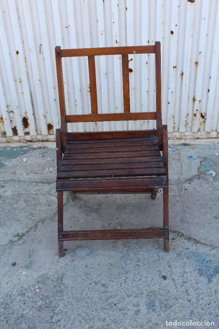 Antig&uuml;edades: silla plegable peque&ntilde;a en madera - Foto 3