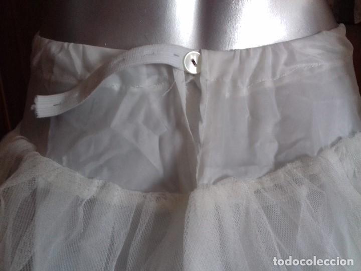 Antig&uuml;edades: BONITO CAN CAN DE TUL Y NYLON. - Foto 4