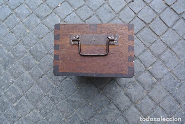 Antig&uuml;edades: CAJON DE ARCHIVADOR - Foto 1