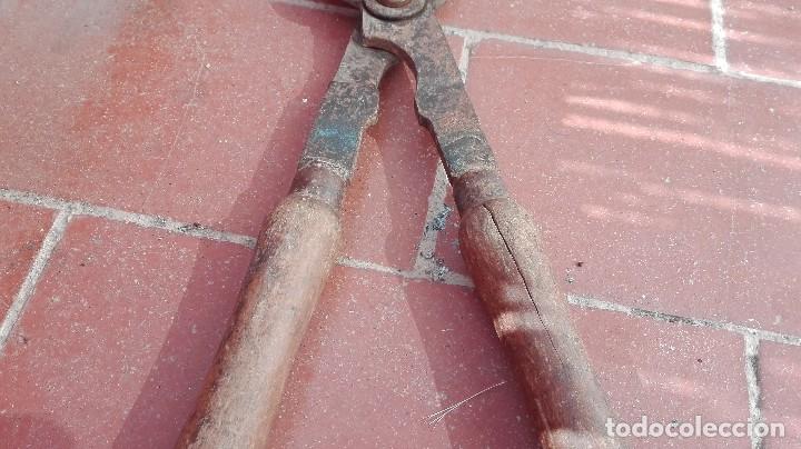 Antig&uuml;edades: ANTIGUAS TIJERAS DE PODAR - Foto 4