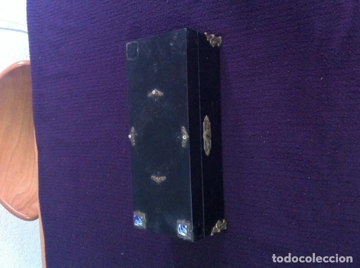 Antig&uuml;edades: Caja de laca antigua - Foto 1