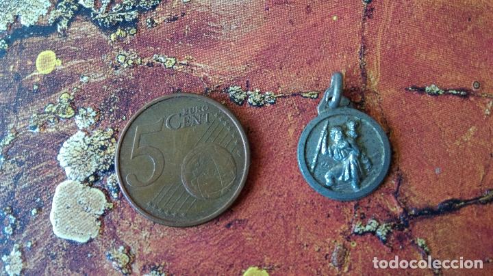Antig&uuml;edades: antigua medalla - Foto 1