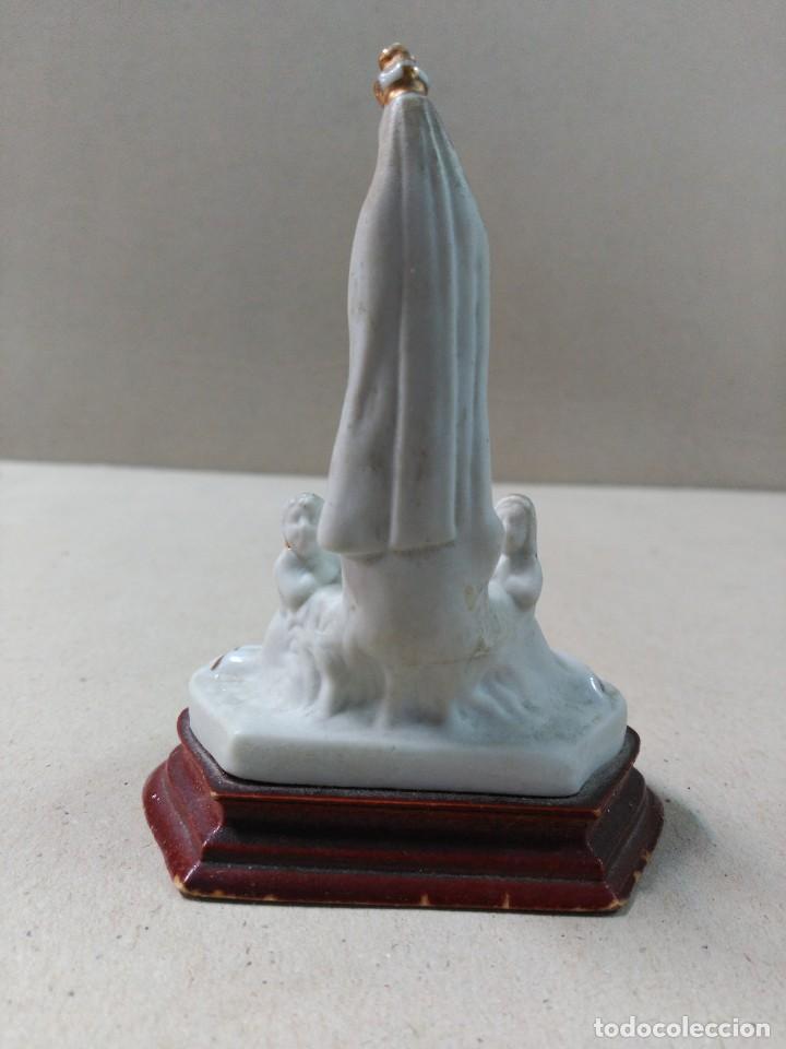 Antig&uuml;edades: VIRGEN DE FATIMA EN PORCELANA BISCUIT - Foto 5