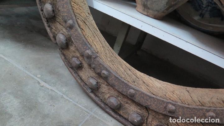 Antig&uuml;edades: ANTIGUA RUEDA DE CARRO GALLEGO - Foto 2