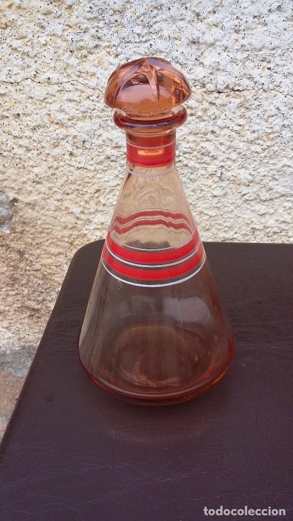 Antig&uuml;edades: JUEGO LICORERA CON 8 VASITOS - Foto 3