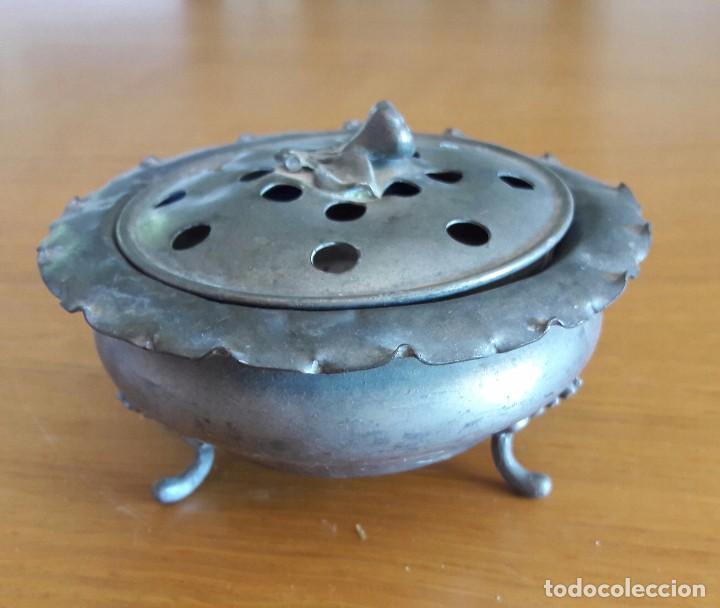 Antig&uuml;edades: Perfumero esta&ntilde;o,marca Pelto. - Foto 1
