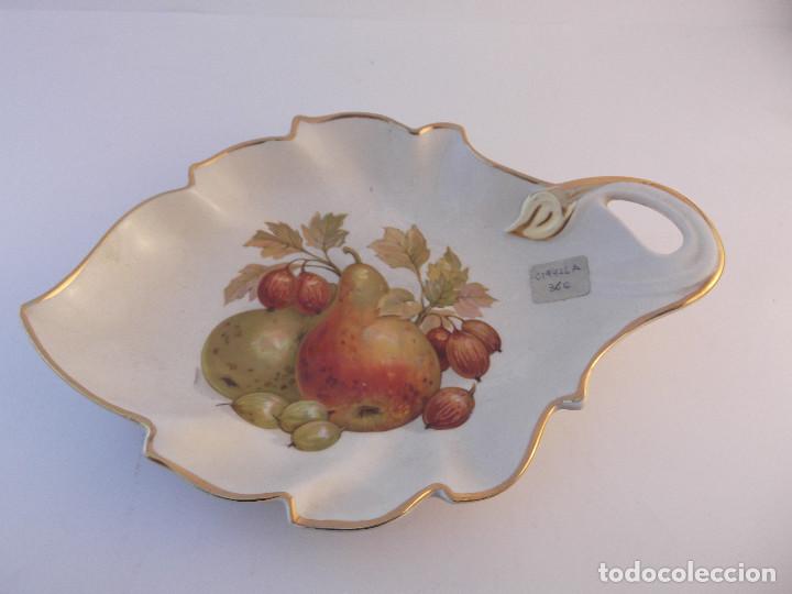 Antig&uuml;edades: PLATO ENTREMESERO PORCELANA DE CROWN DEVON - Foto 1