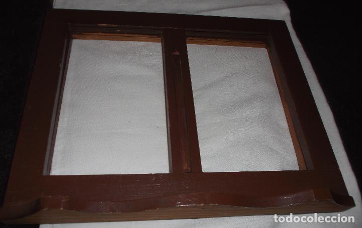 Antig&uuml;edades: atril de madera plegable para sobremesa - Foto 2