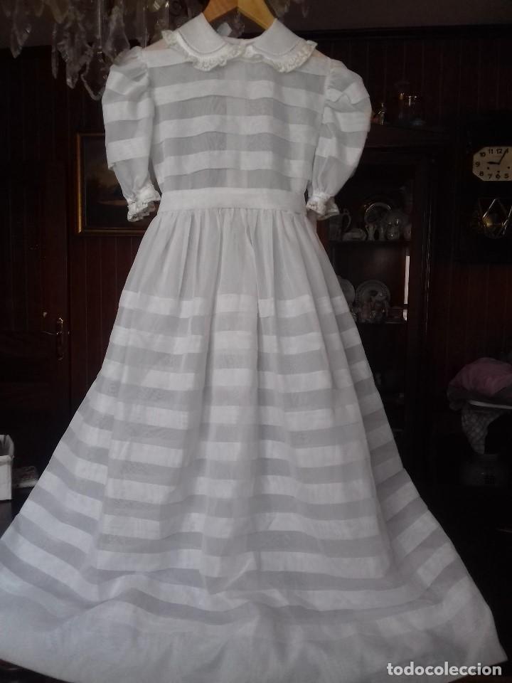 Antig&uuml;edades: BONITO VESTIDO DE PRIMERA COMUNION. - Foto 1