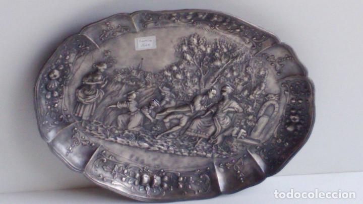 Antig&uuml;edades: BANDEJA METAL PLATEADO - Foto 1