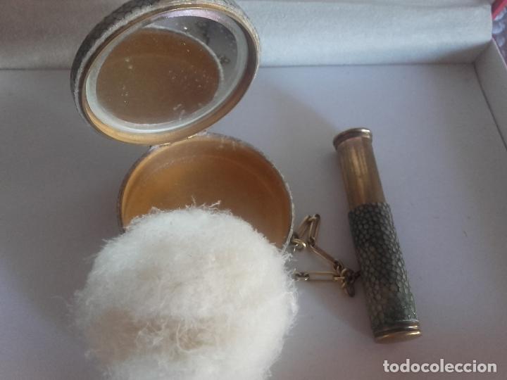 Antig&uuml;edades: Juego polvera y pintalabios galuchat - Foto 7