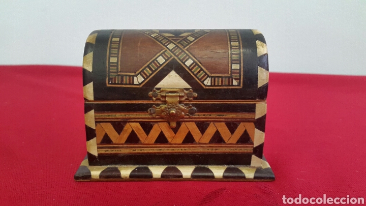 Antig&uuml;edades: CAJA COFRE JOYERO DE TARACEA GRANADINA - Foto 1