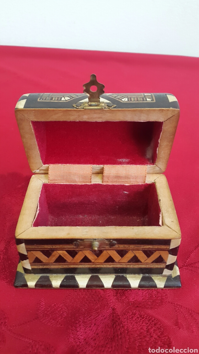 Antig&uuml;edades: CAJA COFRE JOYERO DE TARACEA GRANADINA - Foto 4