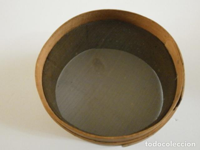 Antig&uuml;edades: CEDAZO TAMIZ DE COCINA DE MADERA - Foto 3