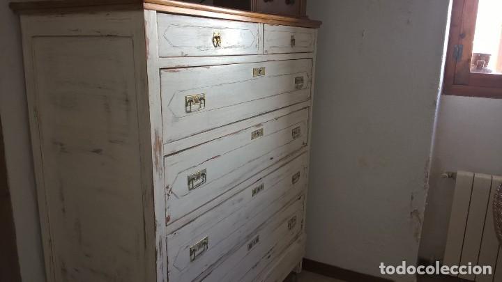 Antig&uuml;edades: C&oacute;moda restaurada - Foto 2