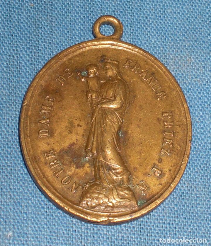 Antig&uuml;edades: Medalla de Puy fechada 1880 - Foto 2