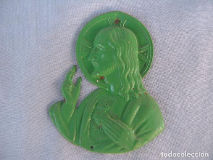 Antig&uuml;edades: CHAPA CORAZ&Oacute;N DE JES&Uacute;S PARA PUERTA - Foto 1