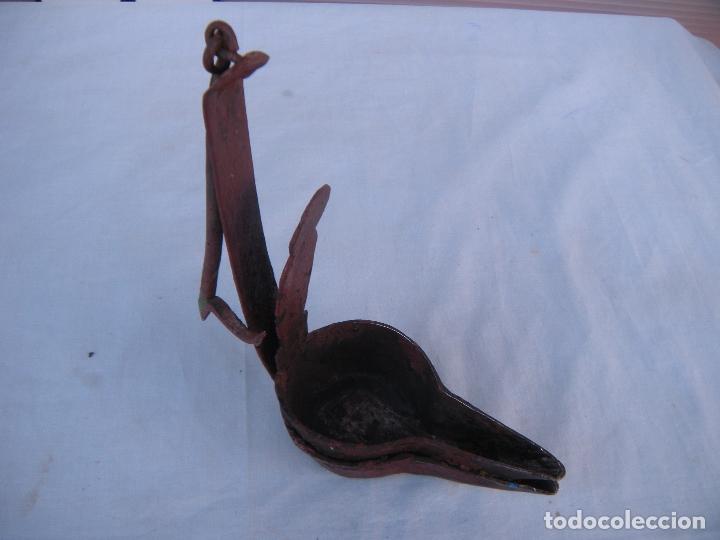 Antig&uuml;edades: ANTIGUO CAND&Iacute;L DE PICO - Foto 5
