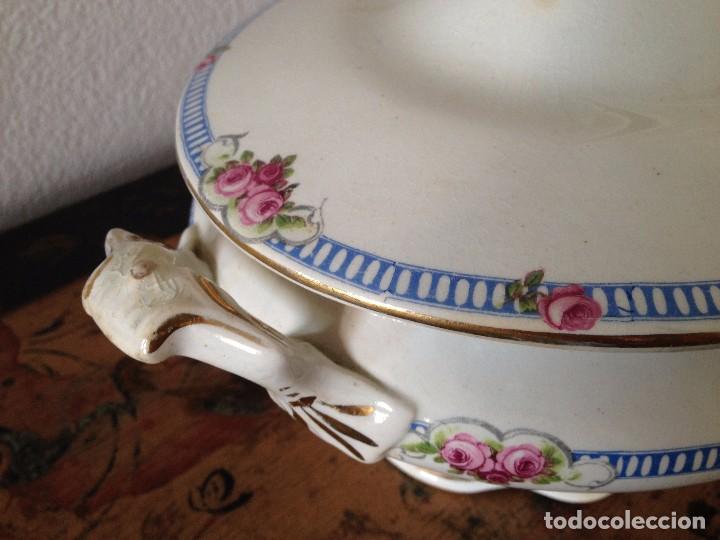 Antig&uuml;edades: Antigua sopera de cer&aacute;mica - Foto 3