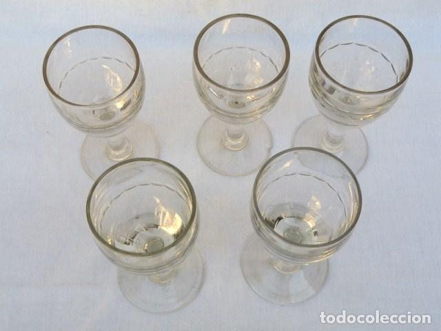 Antig&uuml;edades: 5 ANTIGUAS COPAS DE CRISTAL. - Foto 2