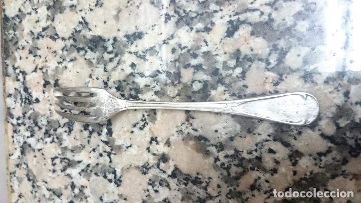 Antig&uuml;edades: TENEDOR DE PLATA VIRGEN DE MONTSERRAT - Foto 4
