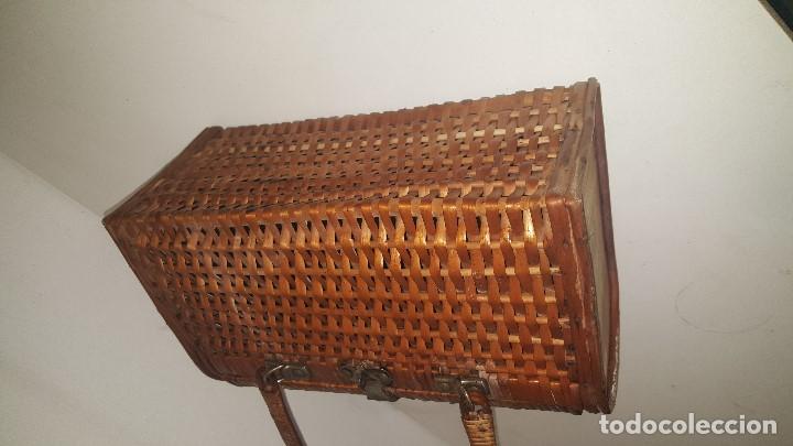 Antig&uuml;edades: ANTIGUO BOLSO MIMBRE - Foto 4