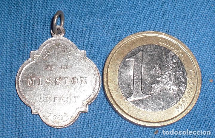 Antig&uuml;edades: Medalla plata Notre Dame 1900 - Foto 2