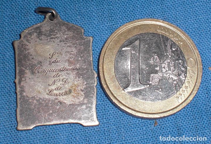 Antig&uuml;edades: Medalla plata Lourdes 1858 1908 - Foto 2