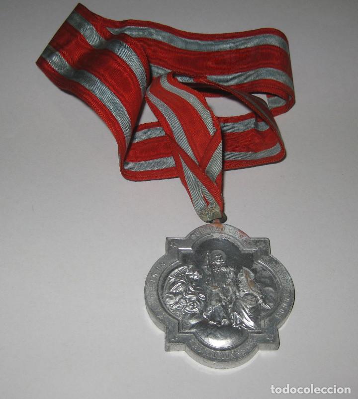 Antig&uuml;edades: MEDALLA SAGRADOS CORAZONES - Foto 1