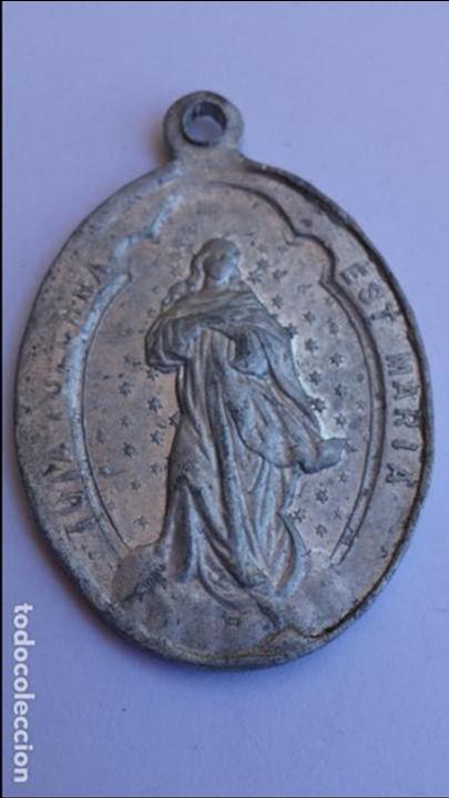 Antig&uuml;edades: Medalla de hijas de la purisima de 4,4 x 3 cms - Foto 1