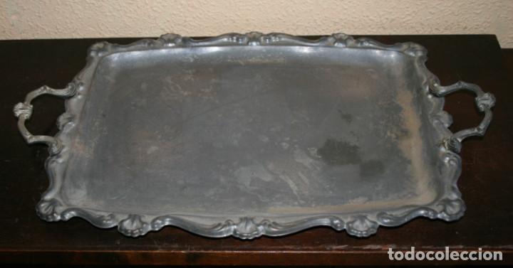 Antig&uuml;edades: ANTIGUA BANDEJA PLATEADA - Foto 1