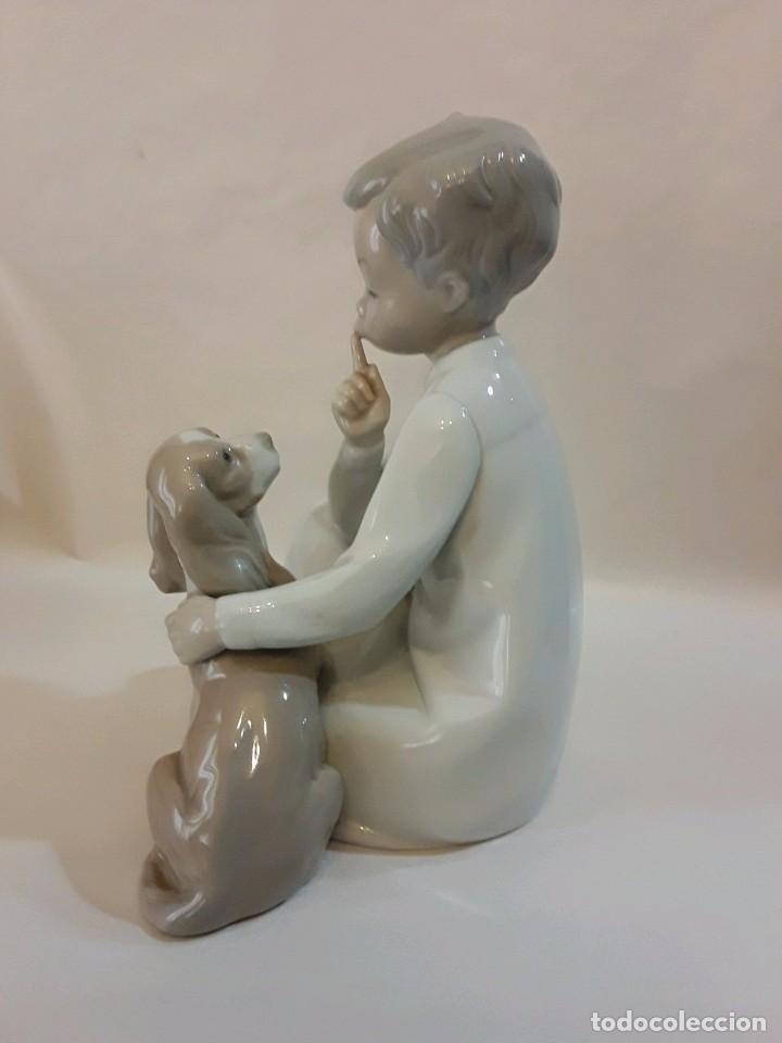 Antig&uuml;edades: NI&Ntilde;O CON PERRO LLADRO - CODIGO 01014522 - Foto 3