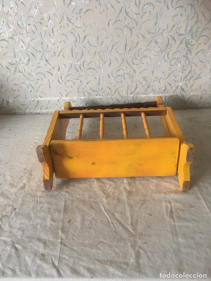 Antig&uuml;edades: REVISTERO MADERA VINTAGE - Foto 5