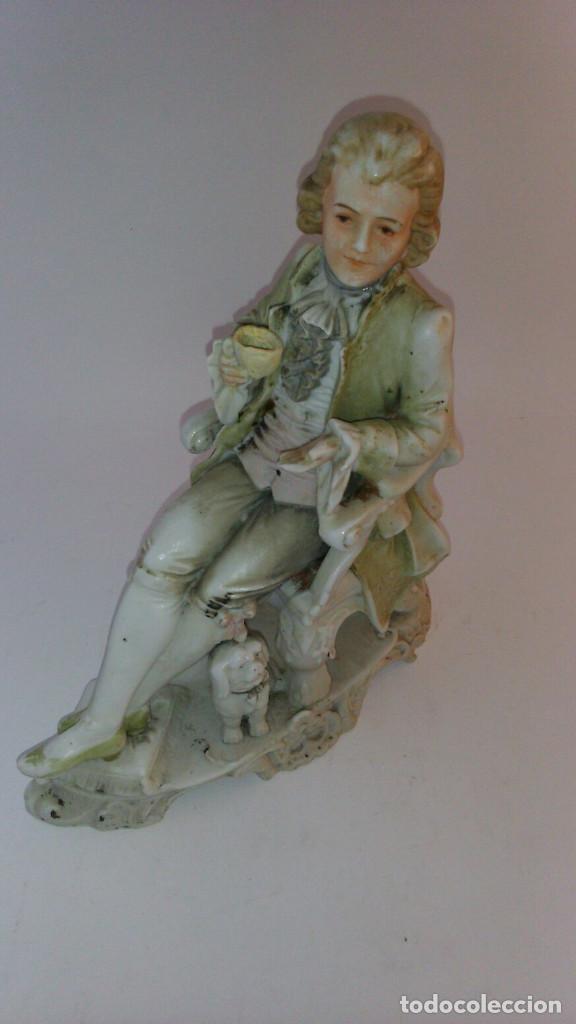 Antig&uuml;edades: BISCUITE, FIGURA DE CABALLERO - Foto 1