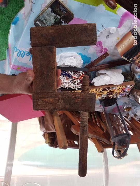 Antig&uuml;edades: ANTIGUO GATO DEL SIGLO XIX CON  PEQUE&Ntilde;OS DEFECTOS. - Foto 1