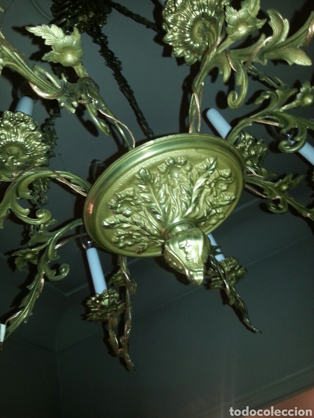 Antig&uuml;edades: Lampara de techo en bronce - Foto 3