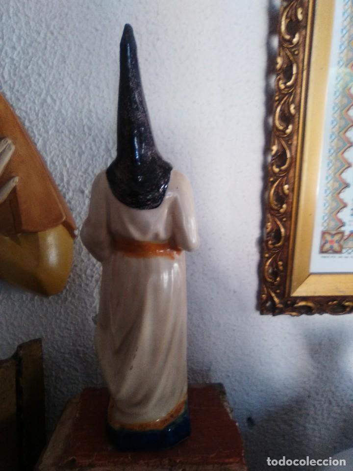 Antig&uuml;edades: capuch&oacute;n de cer&aacute;mica de Triana. - Foto 3