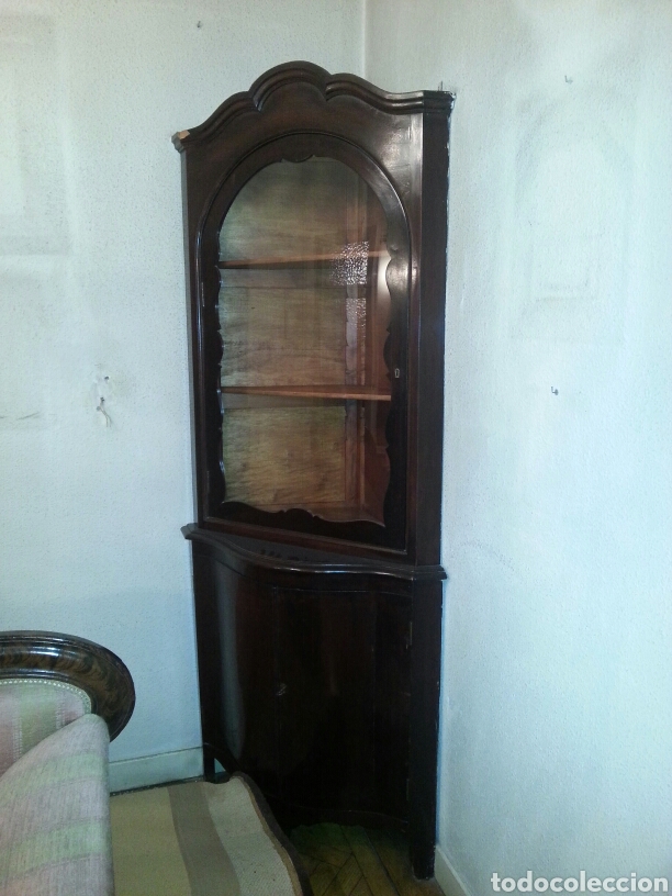 Antig&uuml;edades: Pareja de vitrinas rinconeras en caoba - Foto 2