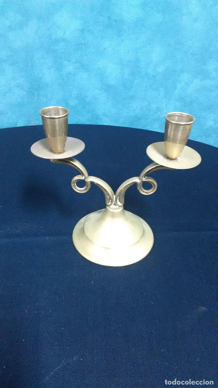 Antig&uuml;edades: PAREJA CANDELABROS ALPACA - Foto 3