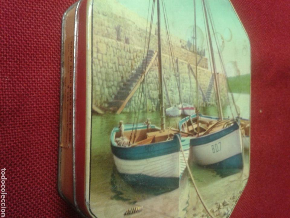 Antig&uuml;edades: CAJA CHAPA CALIGRAFIADAS - Foto 3