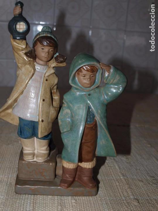 Antig&uuml;edades: Lladr&oacute; pareja de Adolescentes en el puerto Ref. 2173. - Foto 1