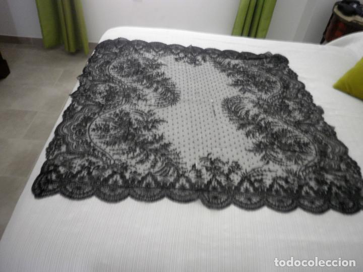 Antig&uuml;edades: Mantilla - Foto 3